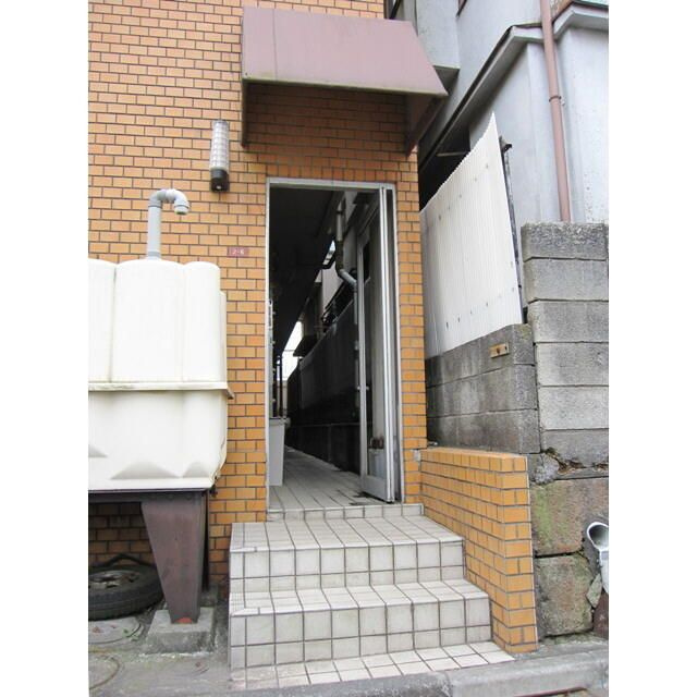 井荻パークハイツのエントランス