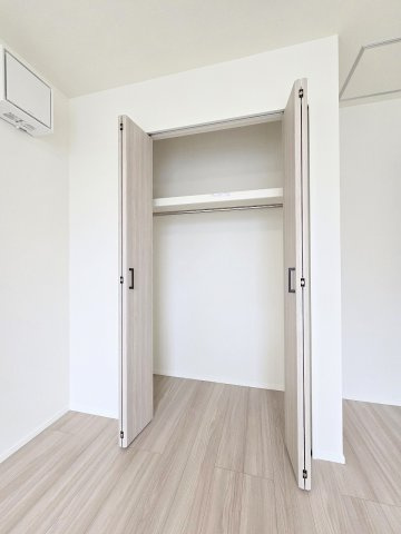 青梅市今寺4丁目　全3棟の収納