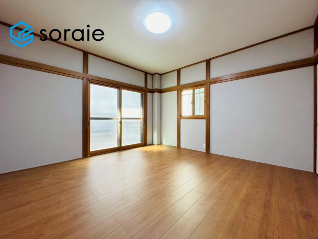 川越市岸町2丁目　中古戸建の洋室|2月19日撮影