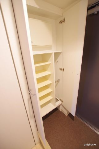 エスリード福島リバーフロント　仲介手数料無料の収納