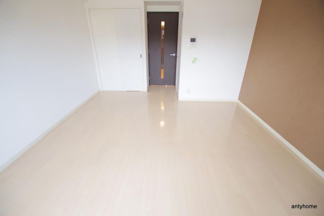 エスリード福島リバーフロント　仲介手数料無料の洋室