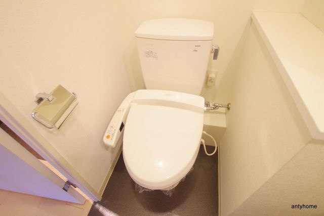 エスリード福島リバーフロント　仲介手数料無料のトイレ