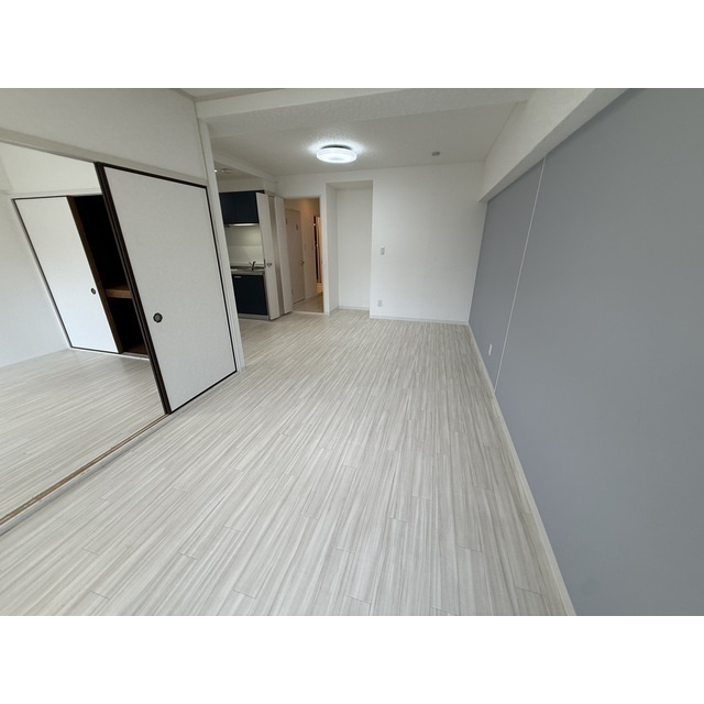 ヴィラ中川の居間・リビング