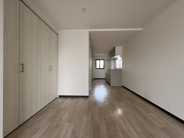 豊南ハイツの居間・リビング