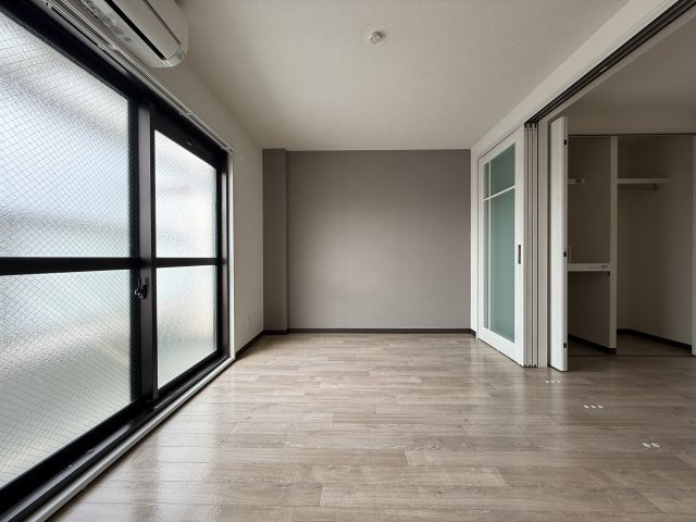 豊南ハイツの寝室