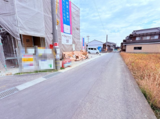 新築建売)八女郡広川町久泉の前面道路含む現地写真