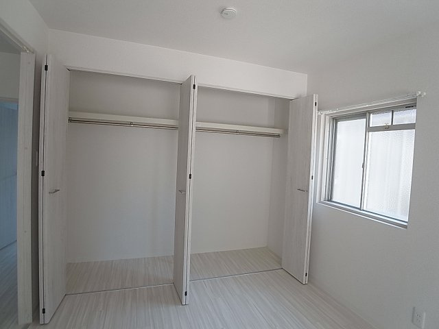 ユメノサニーハイツの収納|洋室のクローゼットは非常に大きいです