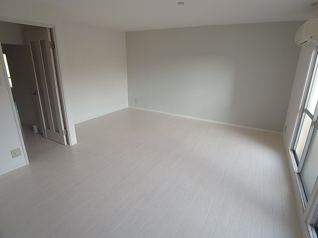 ユメノサニーハイツの内装|開放感の有る室内はオススメ