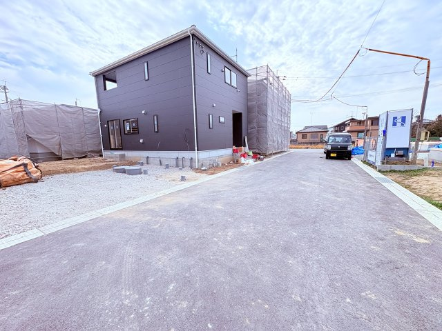 新築建売)八女郡広川町久泉の前面道路含む現地写真