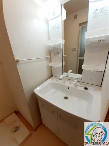 ラフレシールⅡの独立洗面台|※類似部屋