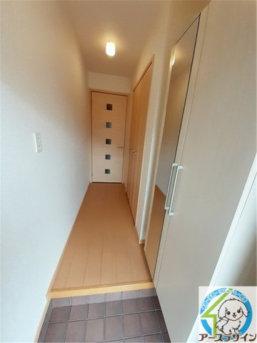 ラフレシールⅡの玄関|※類似部屋
