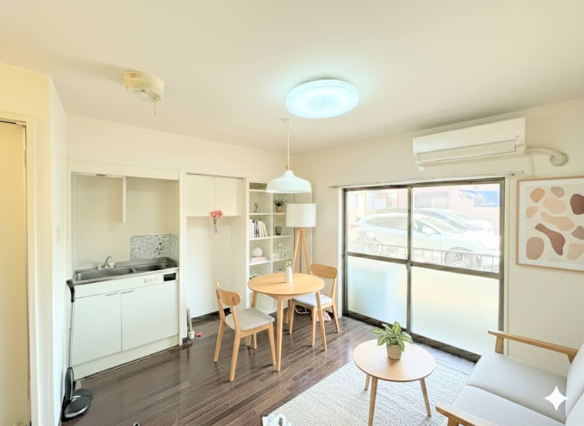 レイエクセレントリバーサイド磯子の居間・リビング|◆当日見学のお受付もしております。お気軽に「045-825-3110」までお電話ください。(家具はイメージです)