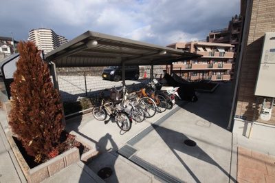 【その他共用部分】 | プリムヴェール | 駐輪場