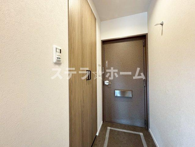 クローバーハイツ森小路二号棟の玄関|毎日通る玄関はこちらです