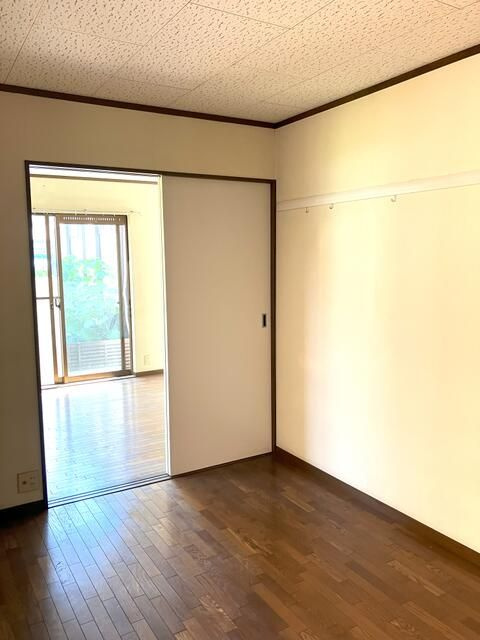 アナナスヒルズ