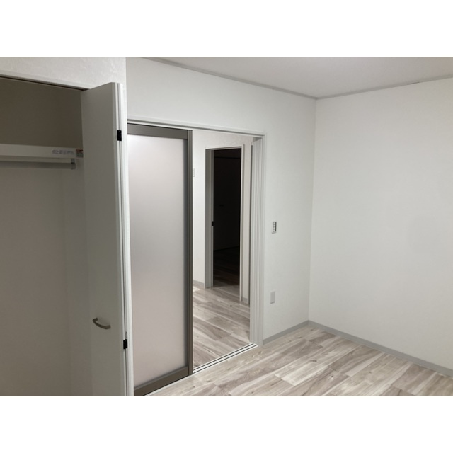 第五山中マンションの寝室