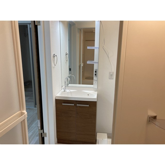 第五山中マンションの洗面所