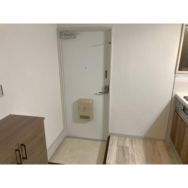 第五山中マンションの玄関