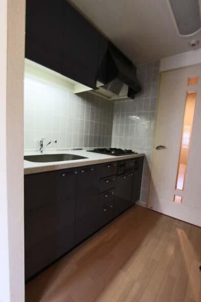 コンフォリア代々木上原のキッチン