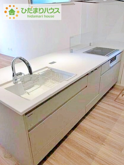 郡山市昭和1丁目　中古戸建のキッチン|オプションにて、IHクッキングヒーターにする事も可能です!(^^)!