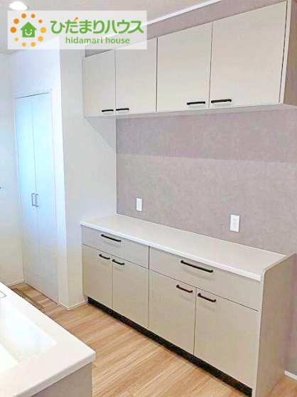 郡山市昭和1丁目　中古戸建のキッチン|料理をしながらでも、ご家族との会話を楽しめる対面式キッチン♪