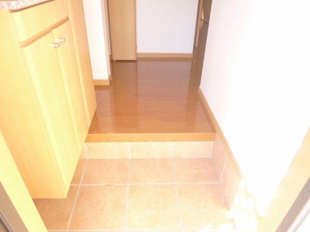 ジェルメ　グラ－スⅡの玄関