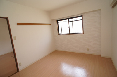 【洋室】 | デジャビュ東園田