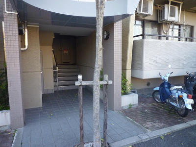 【エントランス】 | デジャビュ東園田