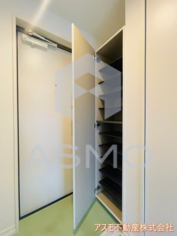 【玄関】 | ※同物件　別間取り　参考写真