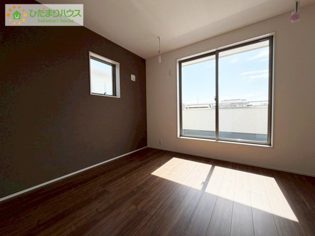 大槻前畑　新築戸建　1号棟の寝室|大きなベッドを置いても余裕の広さの主寝室♪♪