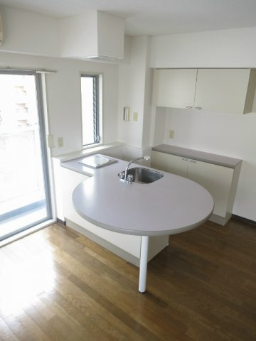 ロイヤル神戸下山手のキッチン