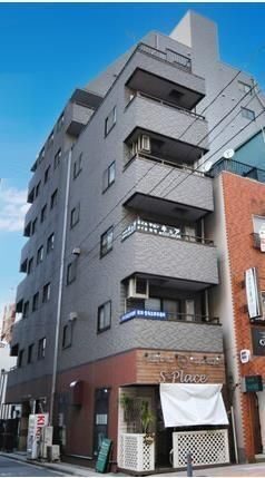 アークステージ関内の外観