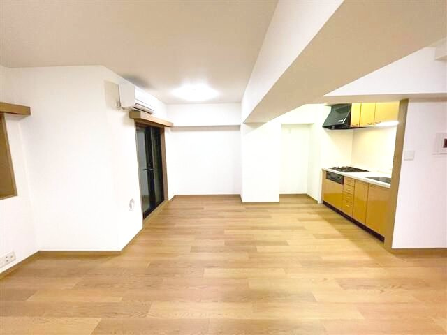 アークステージ関内の内装