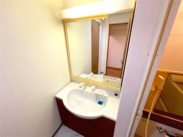 アークステージ関内の洗面所