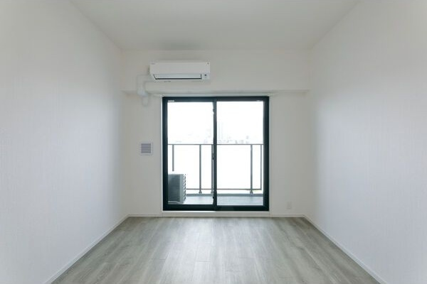 S-RESIDENCE浅間町駅前axial(アクシャル)キャンペーン中の居間・リビング