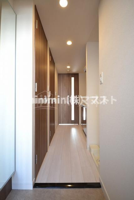 大阪市浪速区日本橋東２丁目の賃貸マンションの玄関