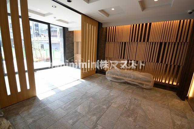 大阪市浪速区日本橋東２丁目の賃貸マンションのロビー