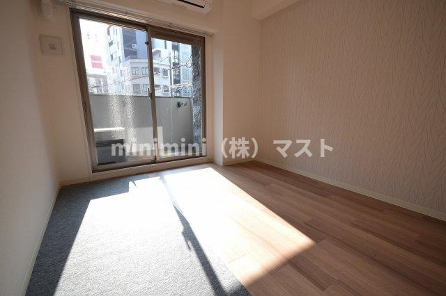 大阪市浪速区日本橋東２丁目の賃貸マンションの居間・リビング