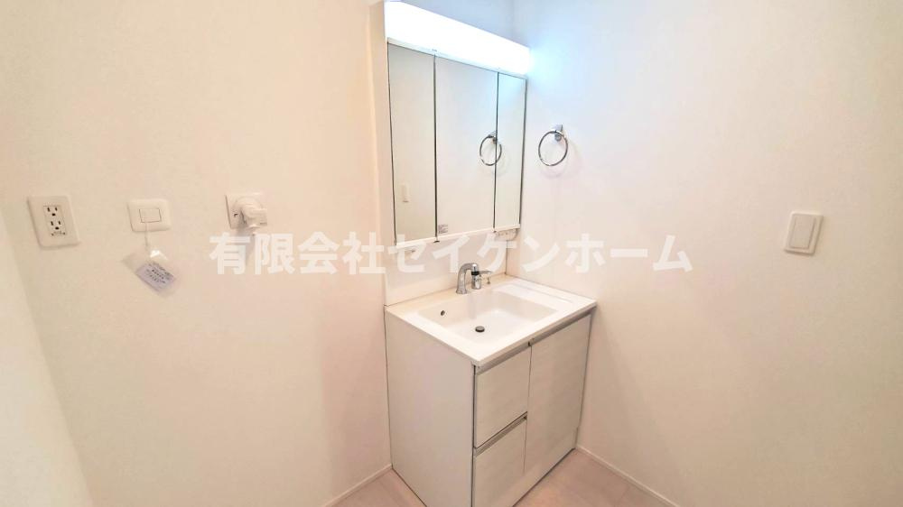 行田市矢場　新築住宅（平屋住宅）2号棟の洗面所