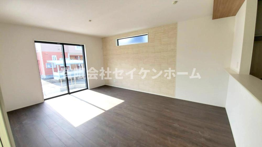 行田市矢場　新築住宅（平屋住宅）2号棟の居間・リビング
