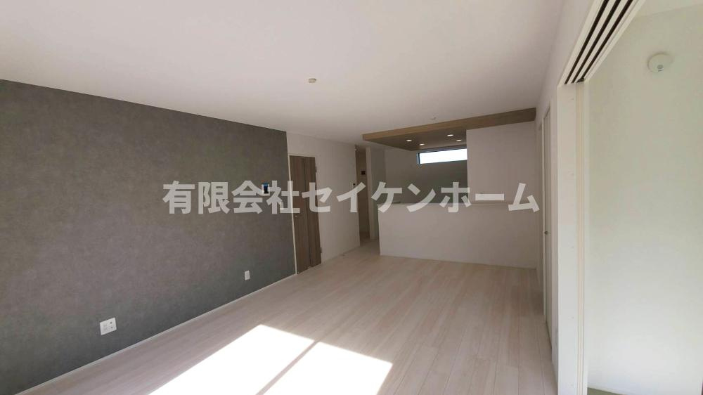 行田市矢場　新築住宅（平屋住宅）2号棟の居間・リビング