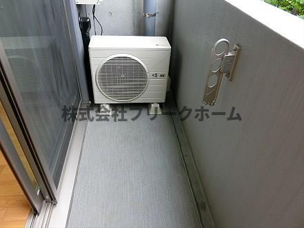 ベルメゾン吉祥寺のバルコニー