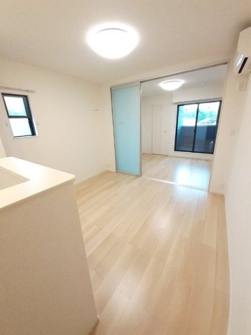 ラーゴム　Ａの居間・リビング