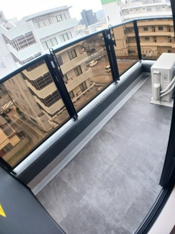 Ｂｏｓｃａｔｏ　Ｏ．のバルコニー