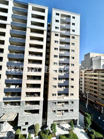 ラファイン江坂の展望