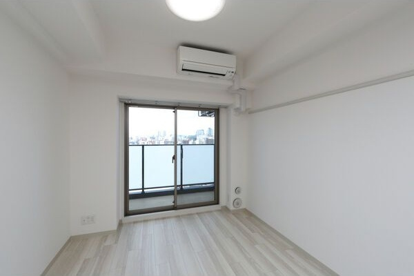 エステムコート名古屋新栄Ⅱアリーナの居間・リビング