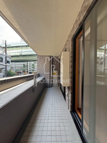 リーガル江戸堀ウエストパークのバルコニー|同マンション別部屋：参考写真