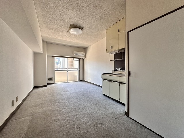 ポエム松川の内装