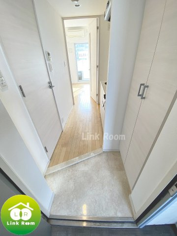 プラウドフラット森下の玄関