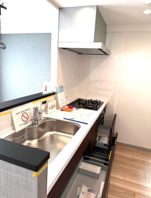 【キッチン】 | イーストパークス大島・セントラルスクエア | キッチンです